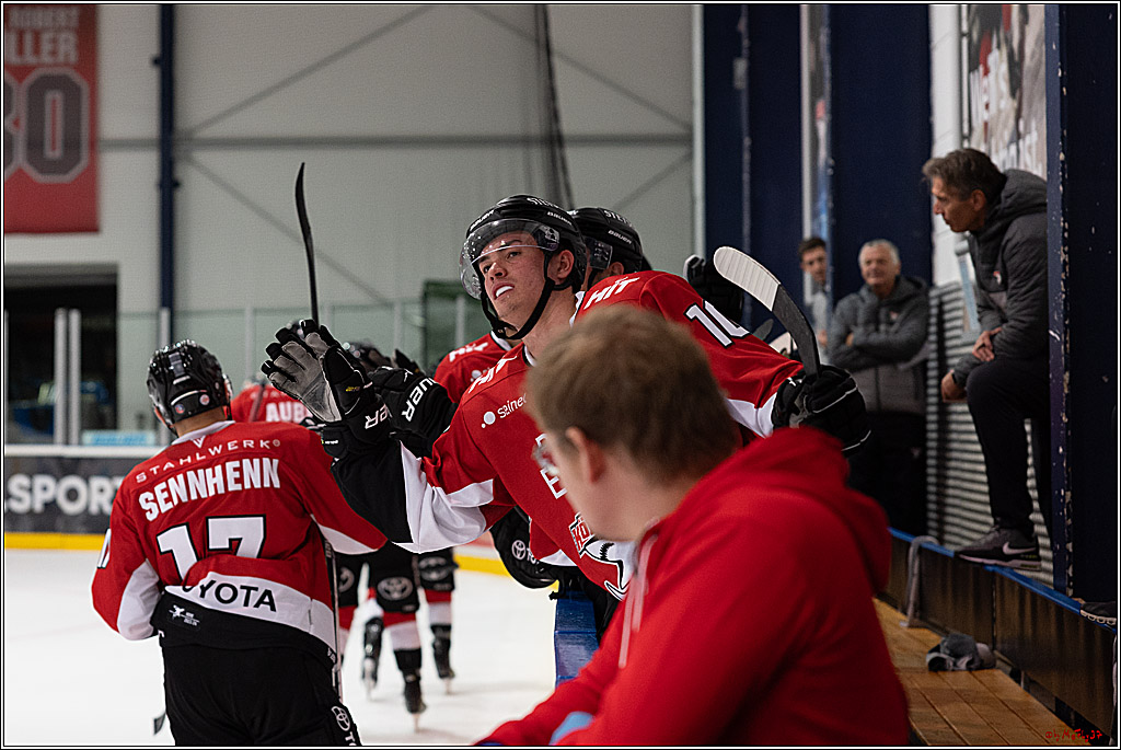 PENNY DEL 1. Testspiel Koelner Haie - Loewen Frankfurt; Koeln, 27.08.2023